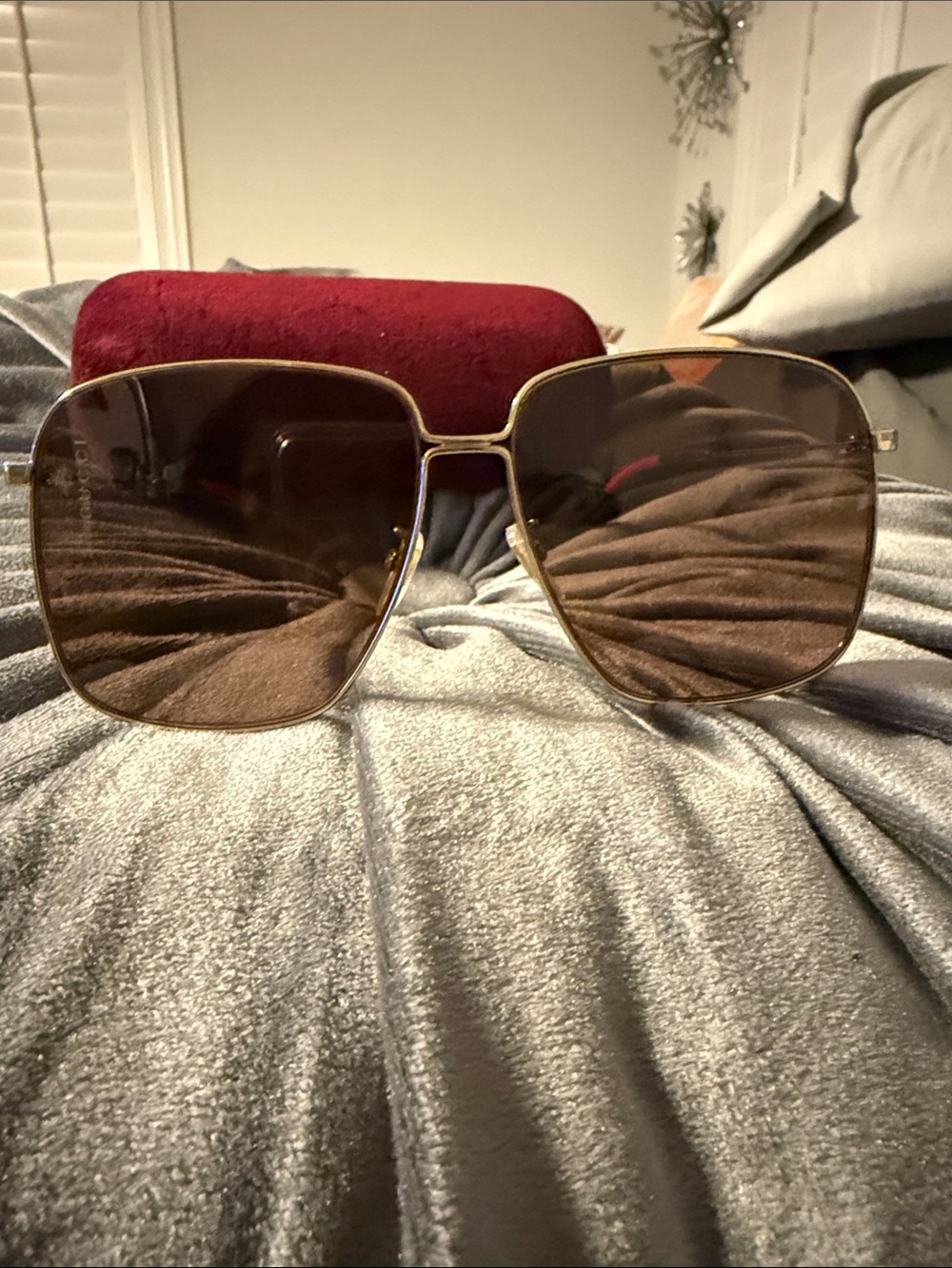 Unisex Gucci Aviator Gold Metal Frame Sunglasses - Brown Lenses